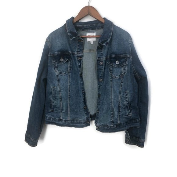 Torrid Women's Jean Jacket size 14/16 - Picture 1 of 7